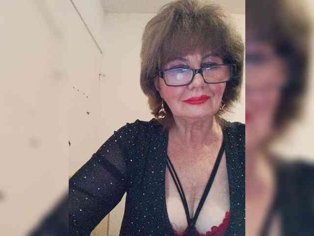 MoonGoddess webcam