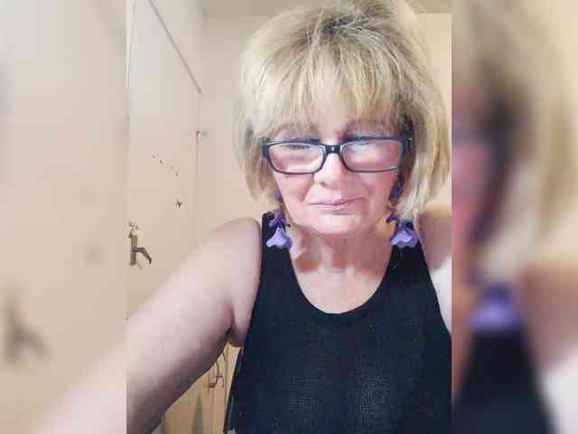 BoloshkaBlonda webcam