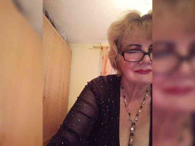 BoloshkaBlonda webcam