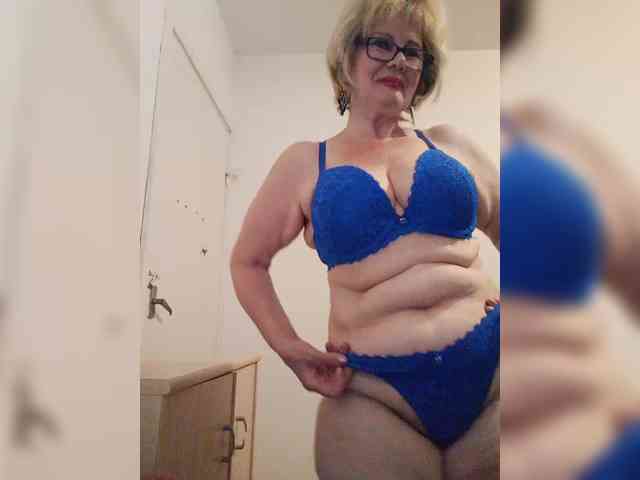 KASANDRABOLOSHKA Sex Cam Show