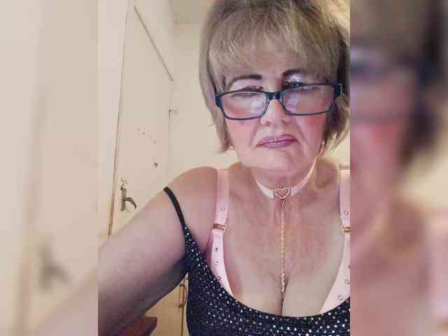 BoloshkaBlonda webcam