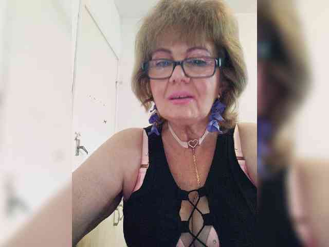 MoonGoddess webcam