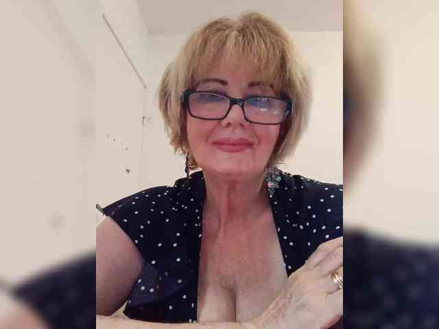 BoloshkaBlonda webcam