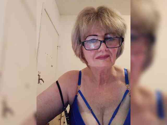 BoloshkaBlonda webcam
