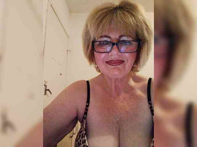 BoloshkaBlonda webcam