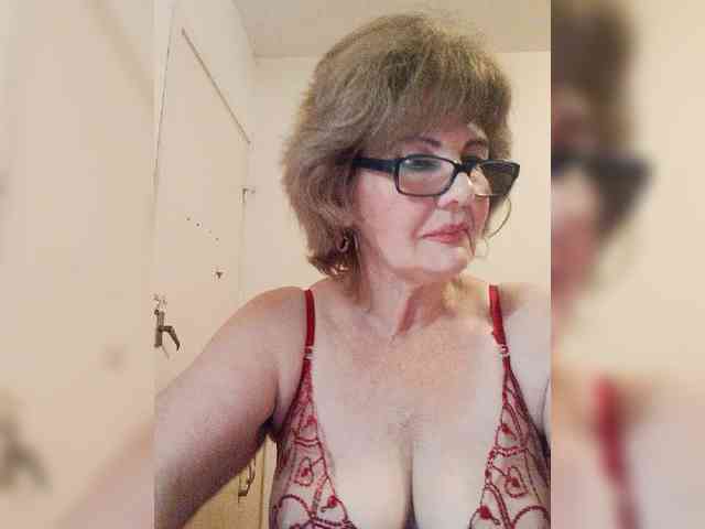 MoonGoddess webcam