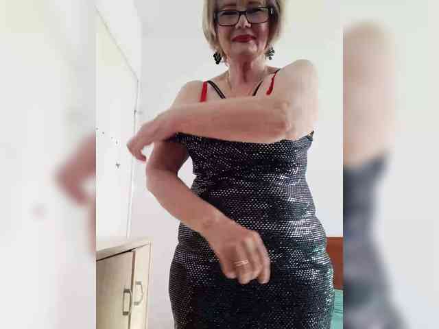 Modelo: BoloshkaBlonda