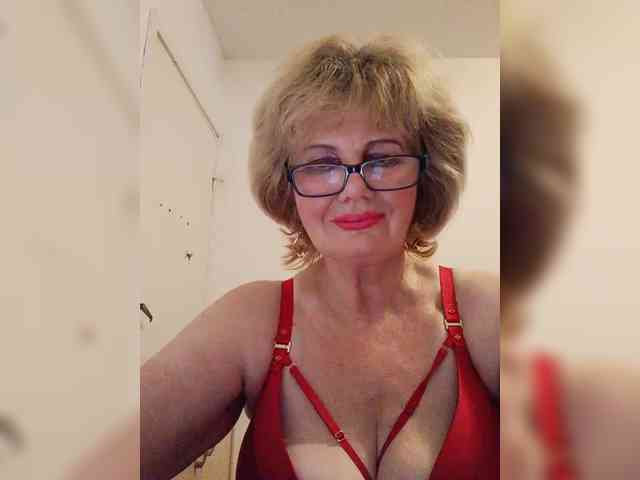 MoonGoddess webcam