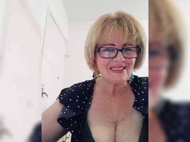 BoloshkaBlonda webcam