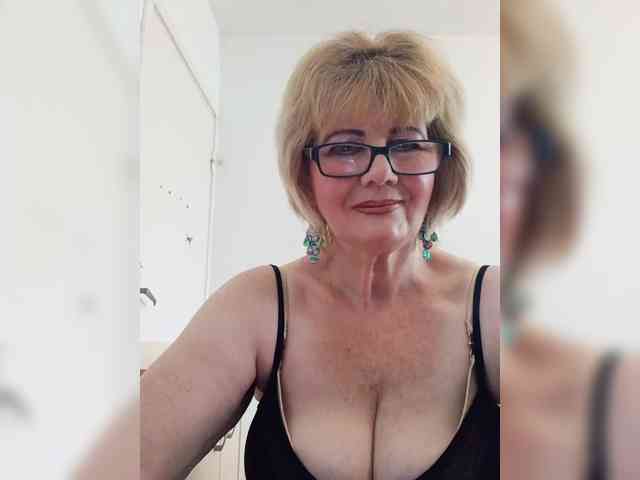 BoloshkaBlonda webcam