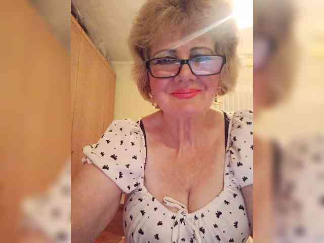 BoloshkaBlonda webcam