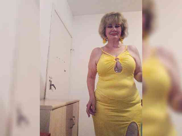 BoloshkaBlonda webcam