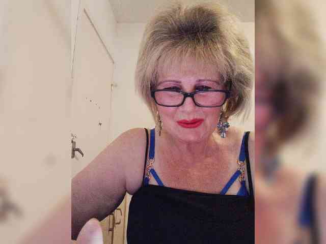 KASANDRABOLOSHKA Sex Cam Show