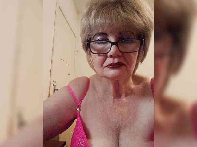 BoloshkaBlonda webcam