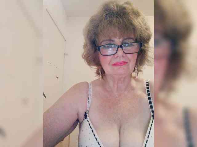 MoonGoddess webcam