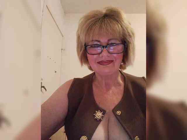 BoloshkaBlonda webcam
