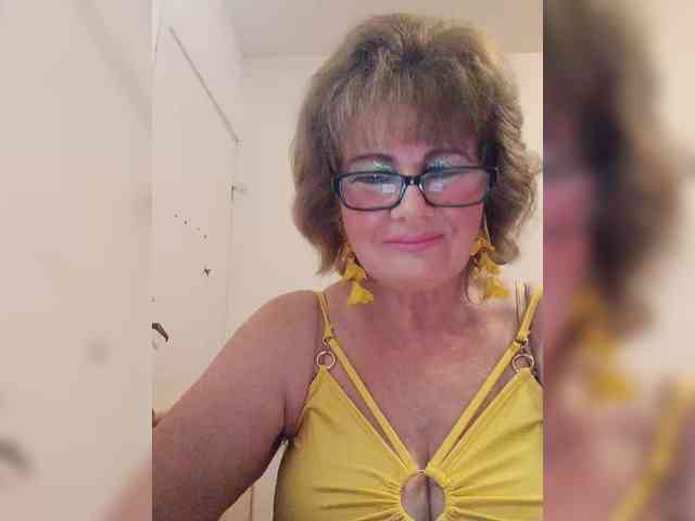 MoonGoddess webcam