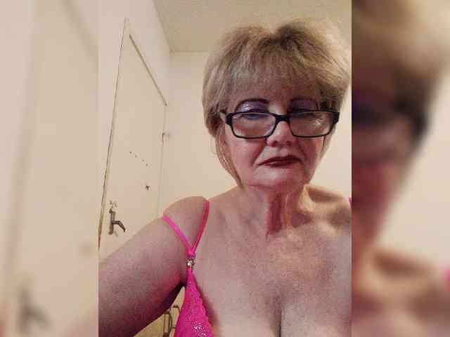 BoloshkaBlonda webcam