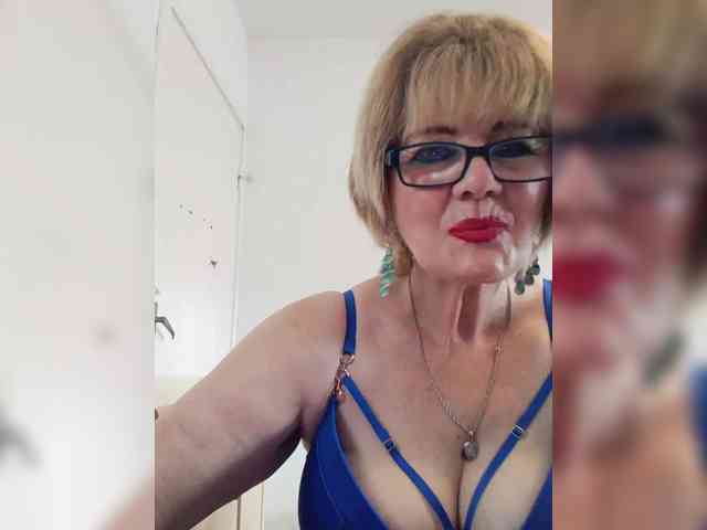 BoloshkaBlonda webcam