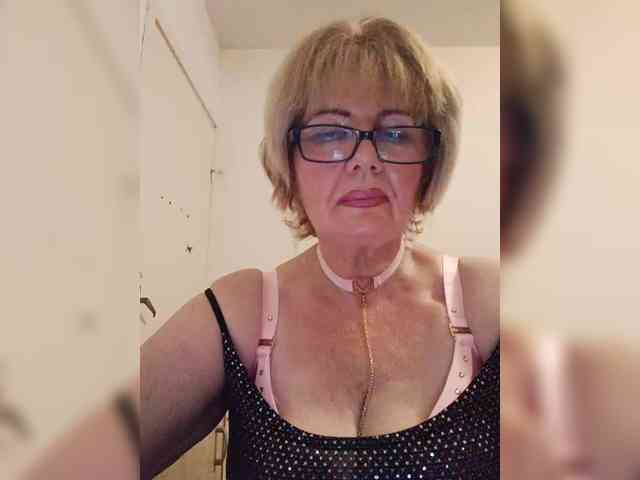 BoloshkaBlonda webcam