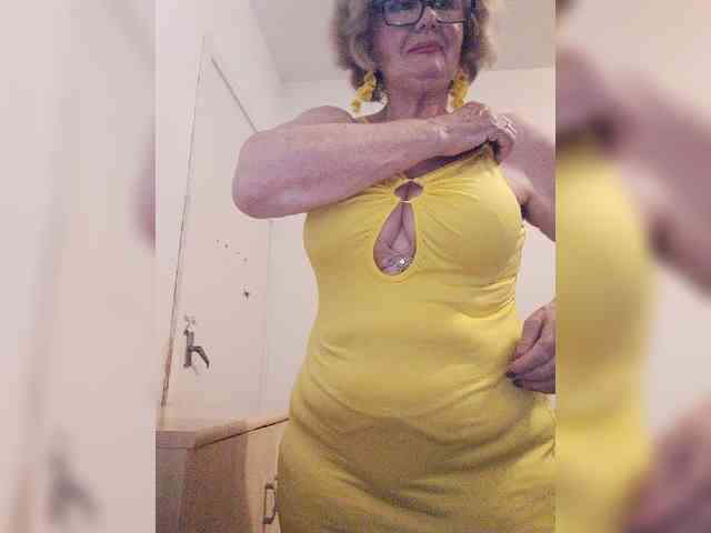 BoloshkaBlonda webcam