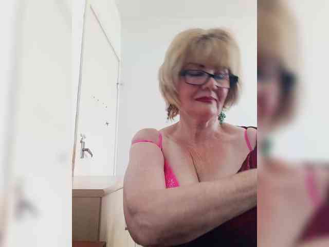 BoloshkaBlonda webcam
