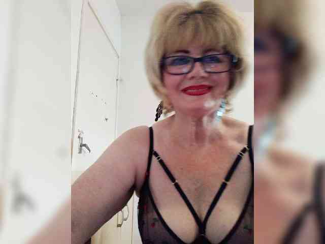 BoloshkaBlonda webcam