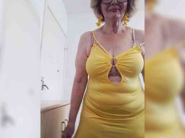 BoloshkaBlonda webcam