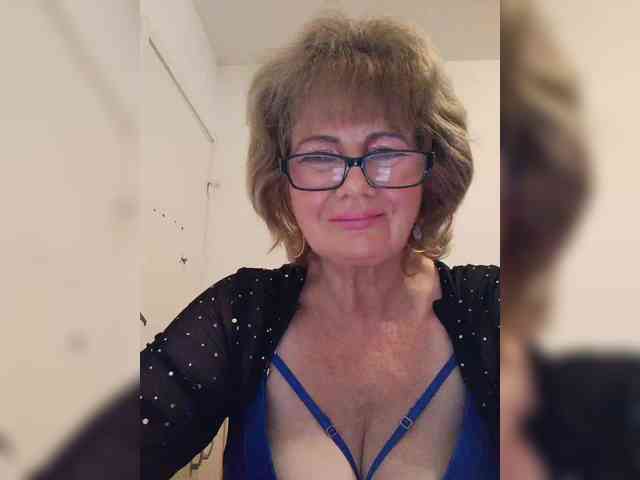 MoonGoddess webcam