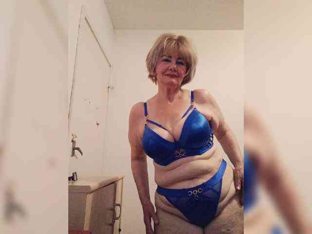 BoloshkaBlonda webcam