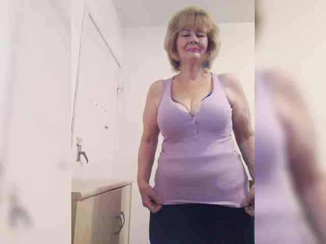 BoloshkaBlonda webcam
