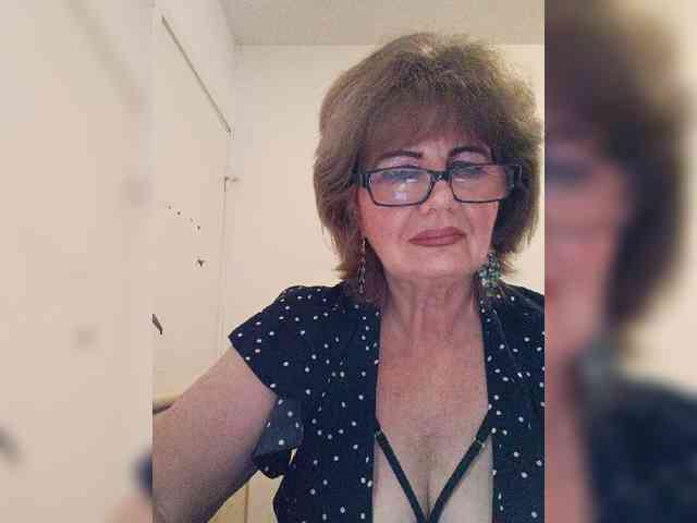 MoonGoddess webcam