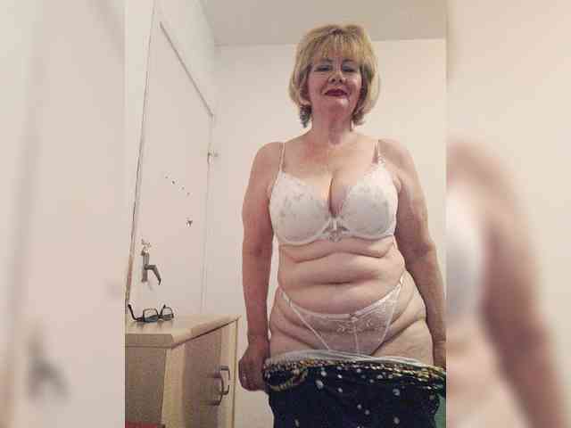 BoloshkaBlonda webcam