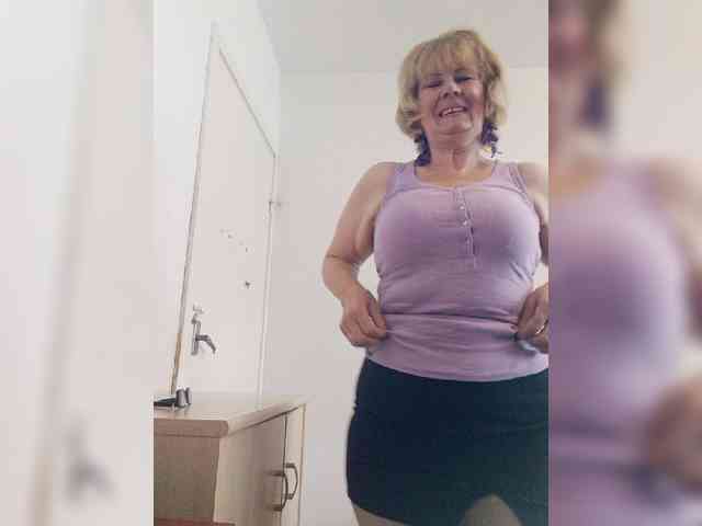 BoloshkaBlonda webcam