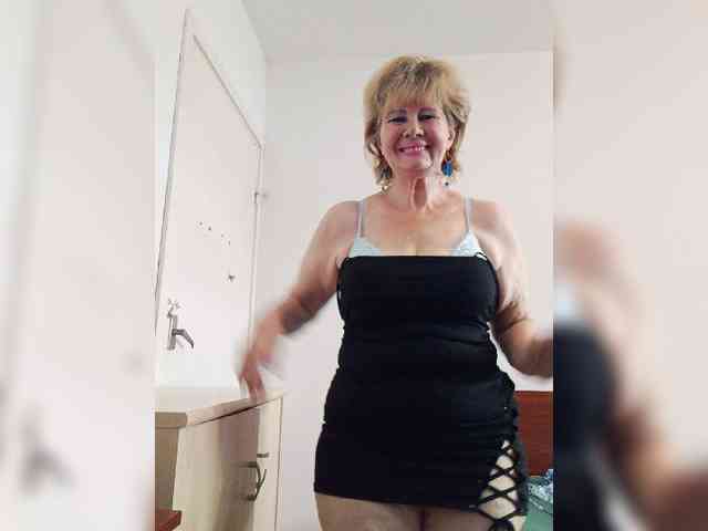 MoonGoddess webcam