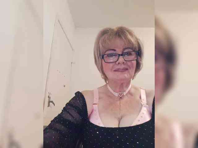 BoloshkaBlonda webcam