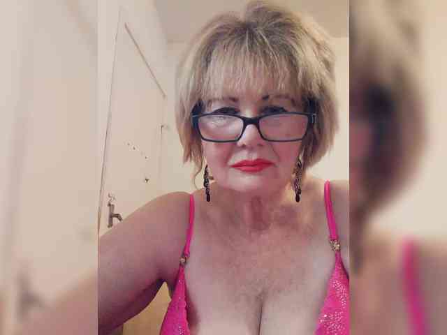 BoloshkaBlonda webcam