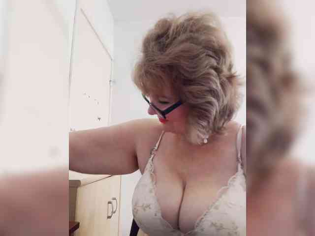 MoonGoddess webcam