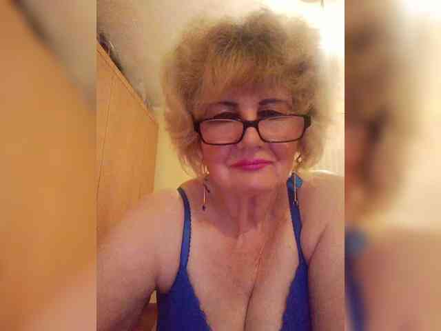 BoloshkaBlonda webcam