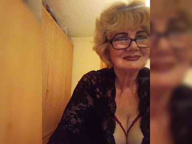 BoloshkaBlonda webcam