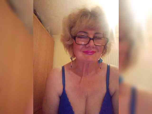 BoloshkaBlonda webcam