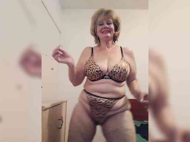 MoonGoddess webcam