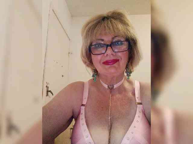 BoloshkaBlonda webcam