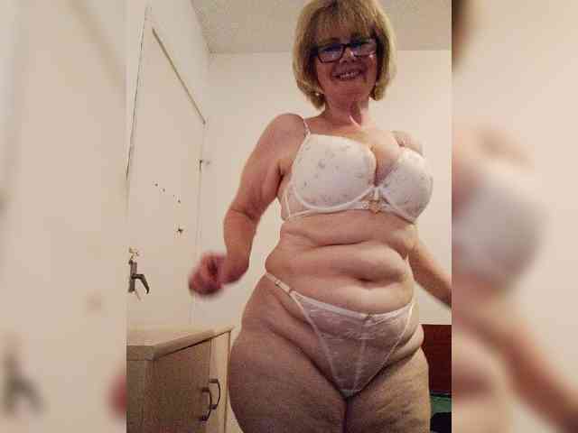 BoloshkaBlonda webcam