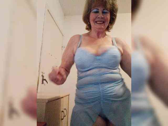 MoonGoddess webcam