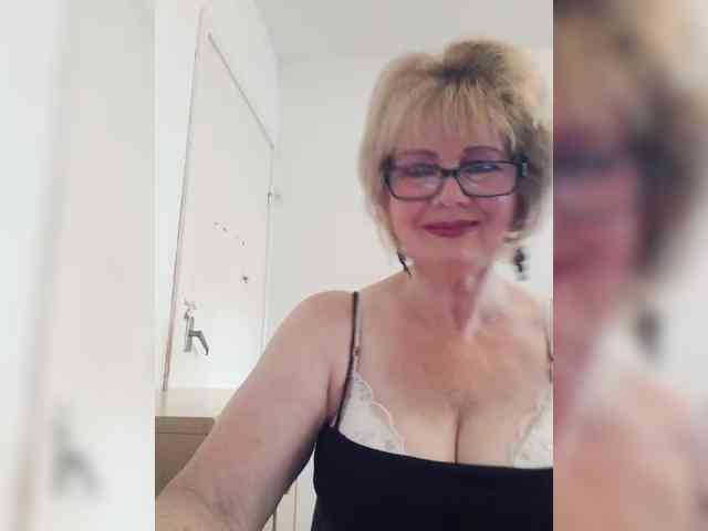 BoloshkaBlonda webcam
