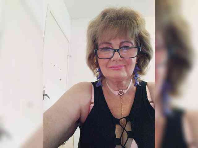 MoonGoddess webcam