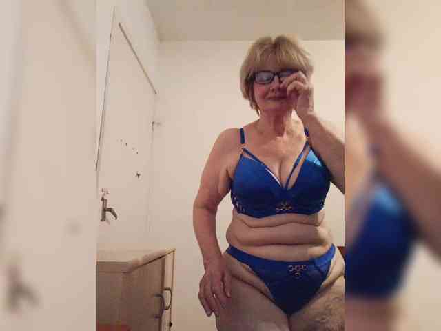 BoloshkaBlonda webcam