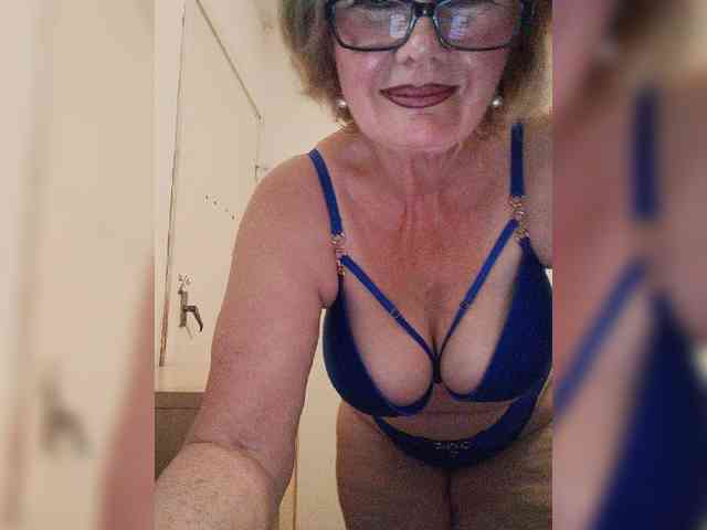 BoloshkaBlonda webcam