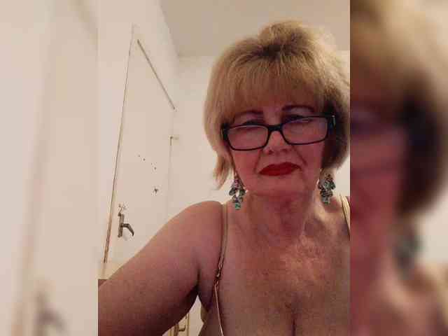 BoloshkaBlonda webcam